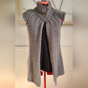 Gray Knit Open Front Vest With Large Buttons - Large